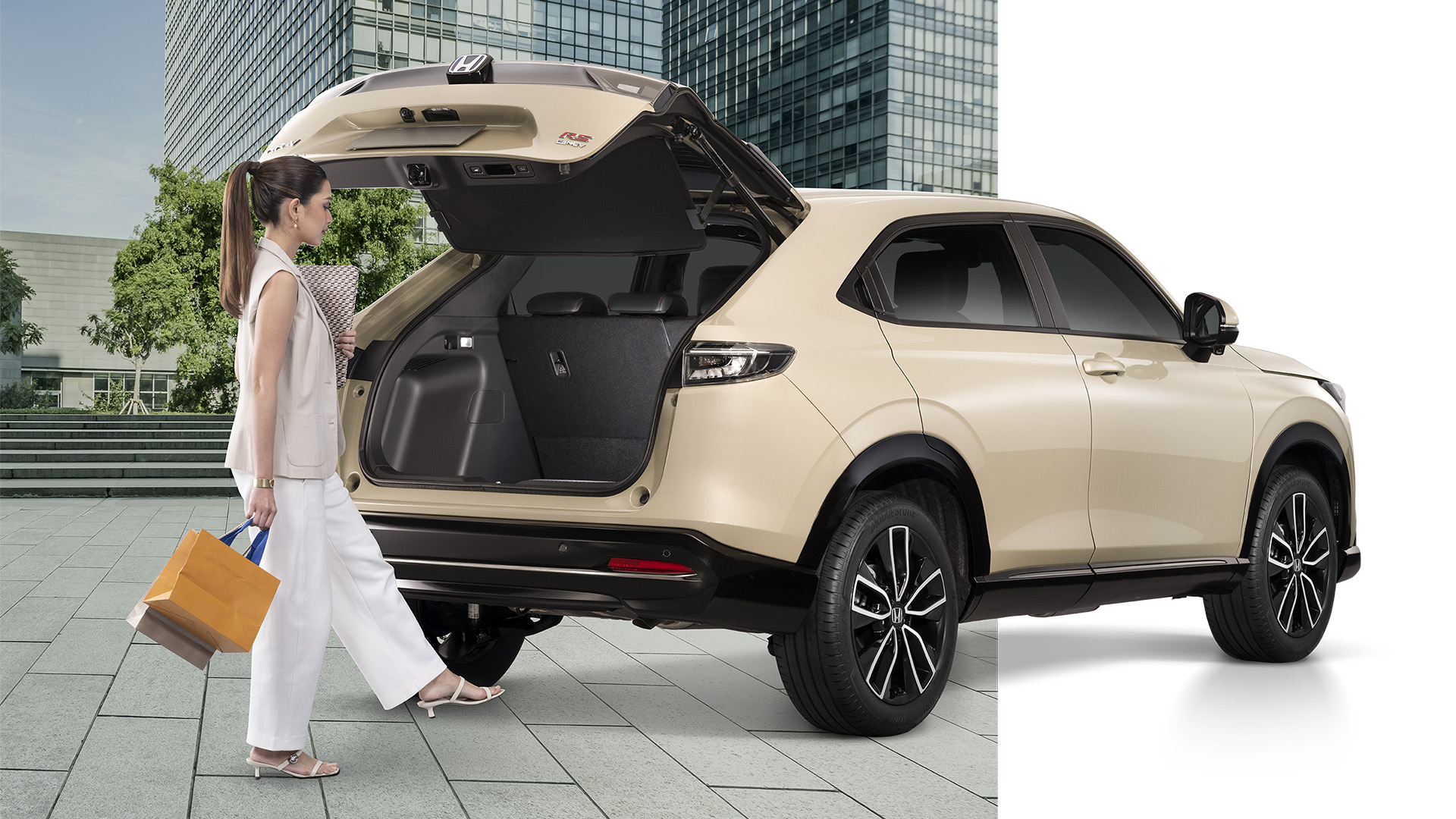 Honda HR-V design thumbnail 6